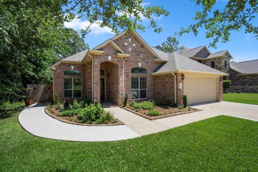 Spacious Conroe Home Around 4 Miles To The Lake Montgomery Extérieur photo