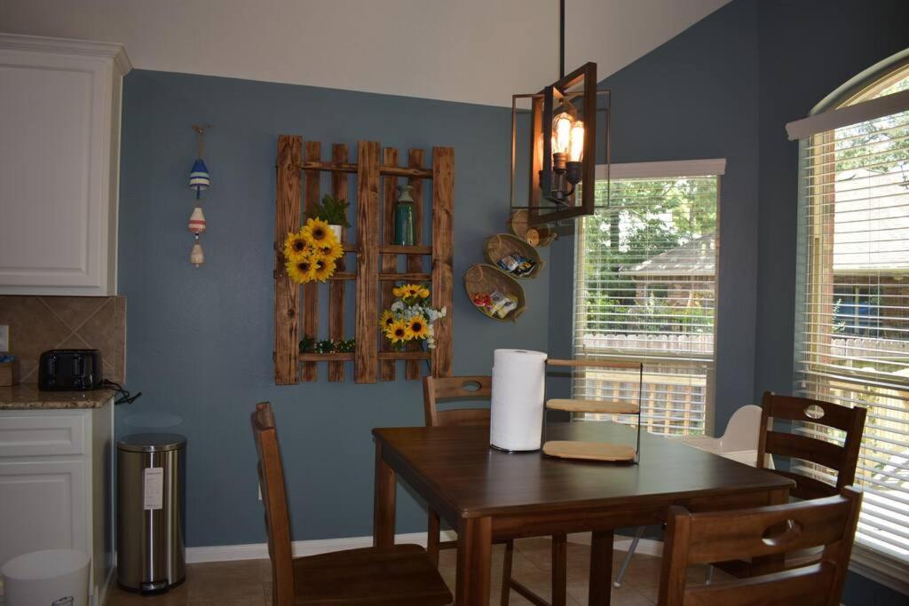 Spacious Conroe Home Around 4 Miles To The Lake Montgomery Extérieur photo
