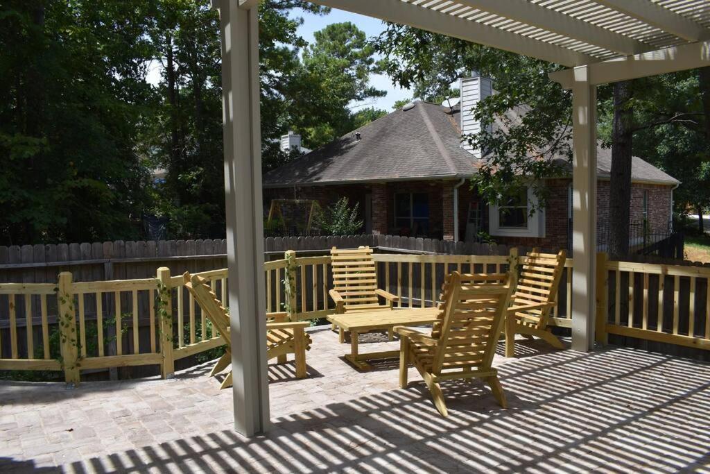 Spacious Conroe Home Around 4 Miles To The Lake Montgomery Extérieur photo