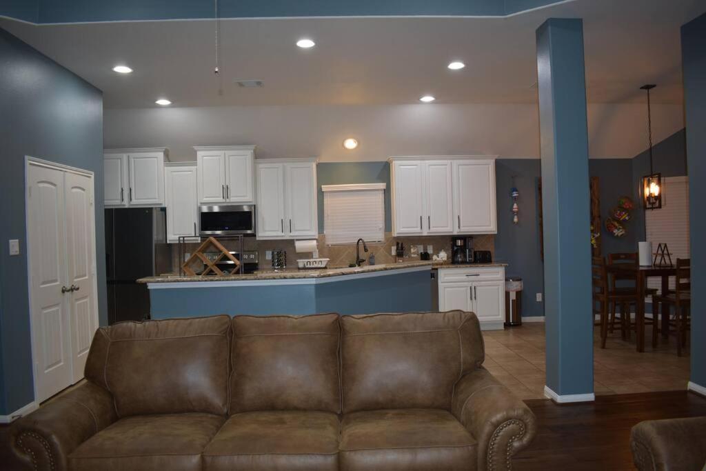 Spacious Conroe Home Around 4 Miles To The Lake Montgomery Extérieur photo